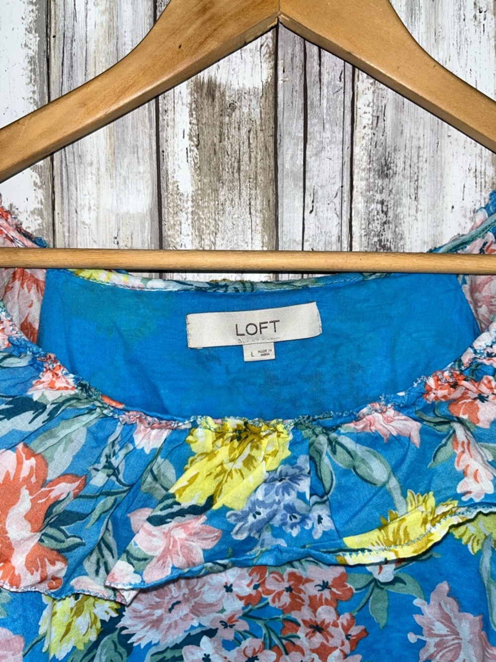 LOFT Floral Ruffle Neck Blouse Size L Blue Garden Print Boho Cottagecore Top - Picture 5 of 5